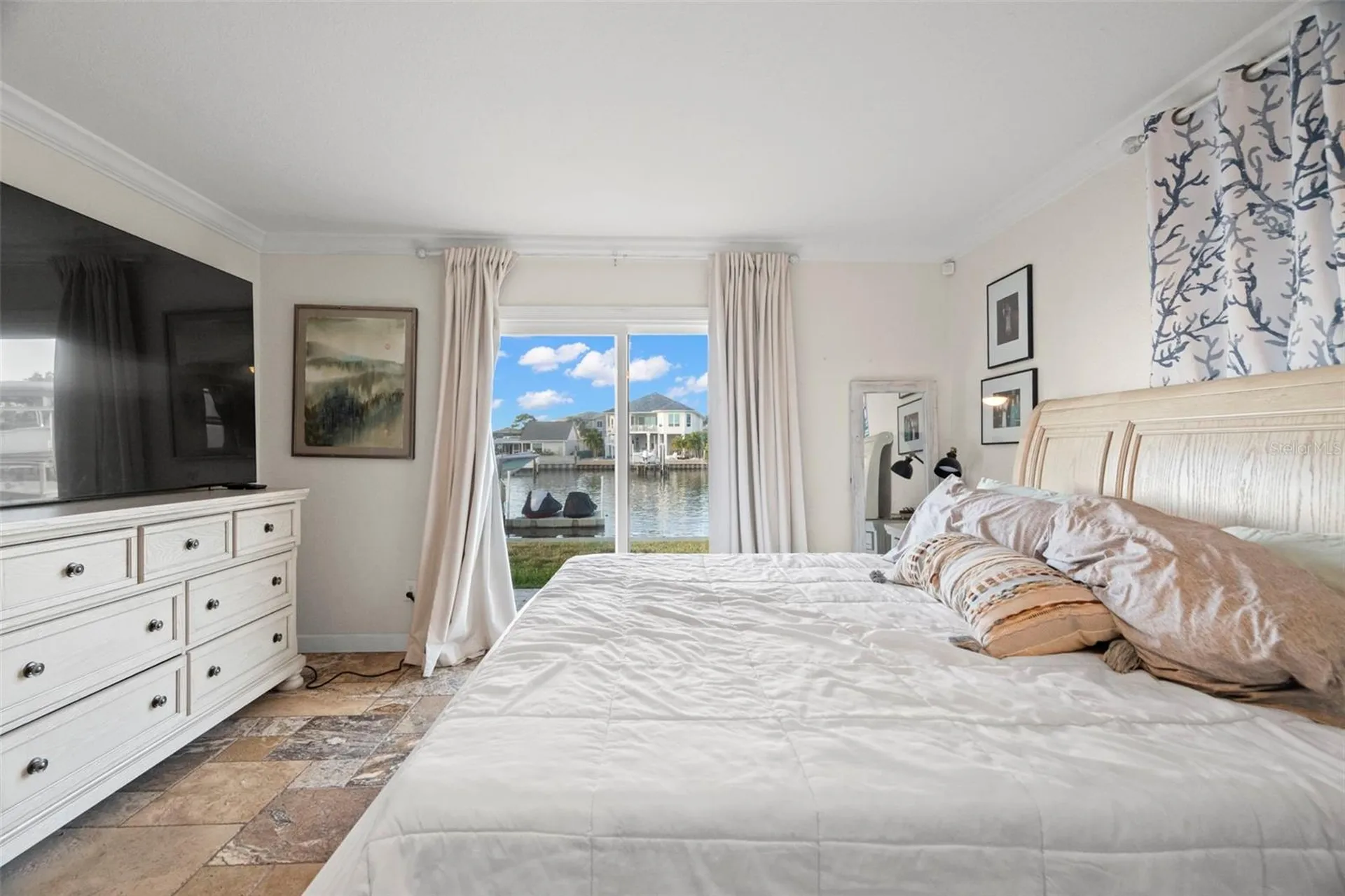 2288 Edythe Drive Dunedin FL 34698