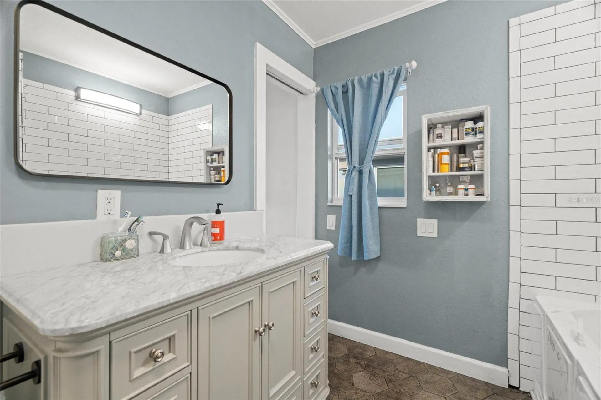 2288 Edythe Drive Dunedin FL 34698