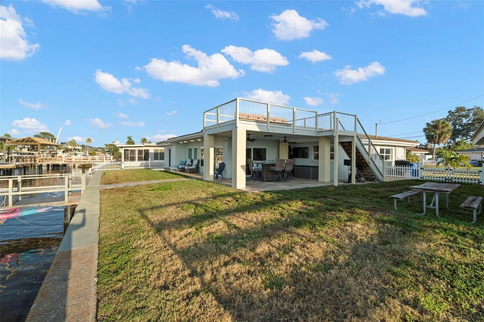 2288 Edythe Drive Dunedin FL 34698