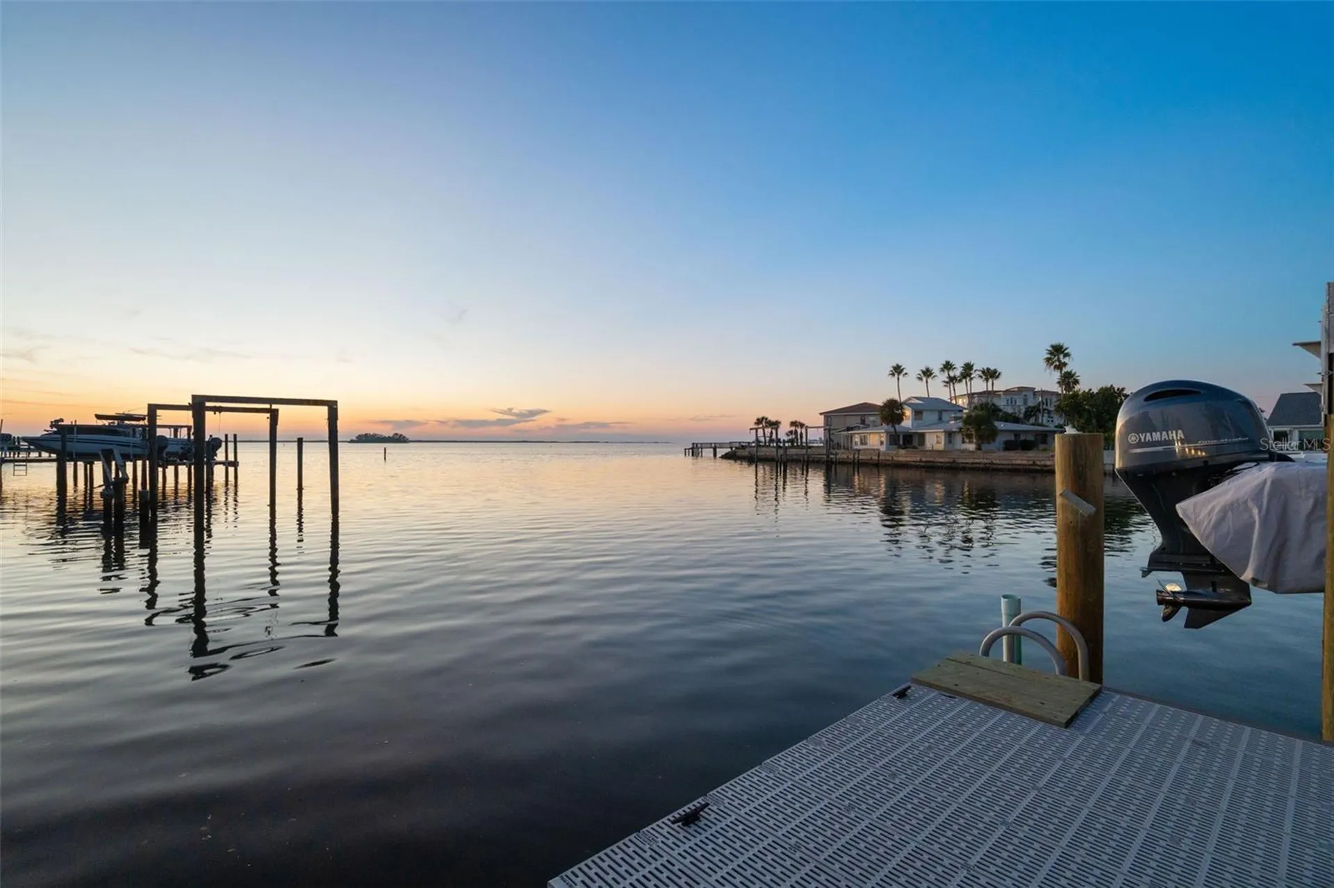 2288 Edythe Drive Dunedin FL 34698
