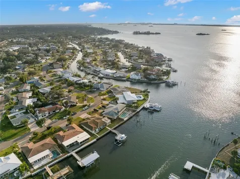 2288 Edythe Drive Dunedin FL 34698