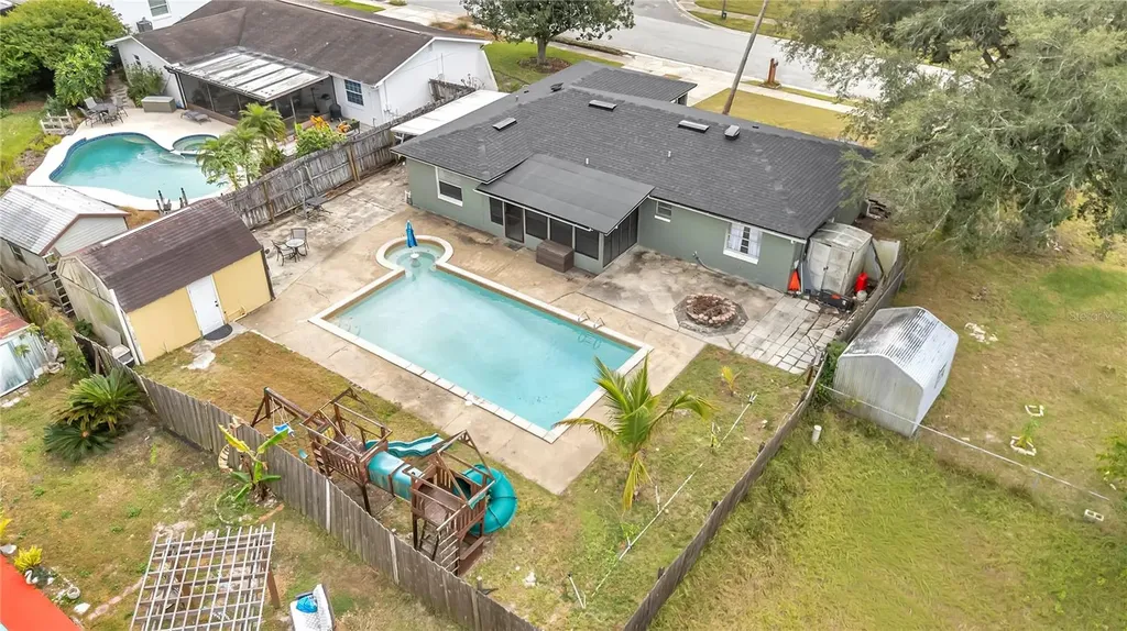 686 Moss Drive Altamonte Springs FL 32714