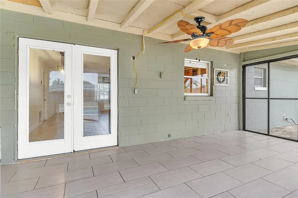 686 Moss Drive Altamonte Springs FL 32714