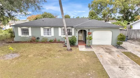 686 Moss Drive Altamonte Springs FL 32714