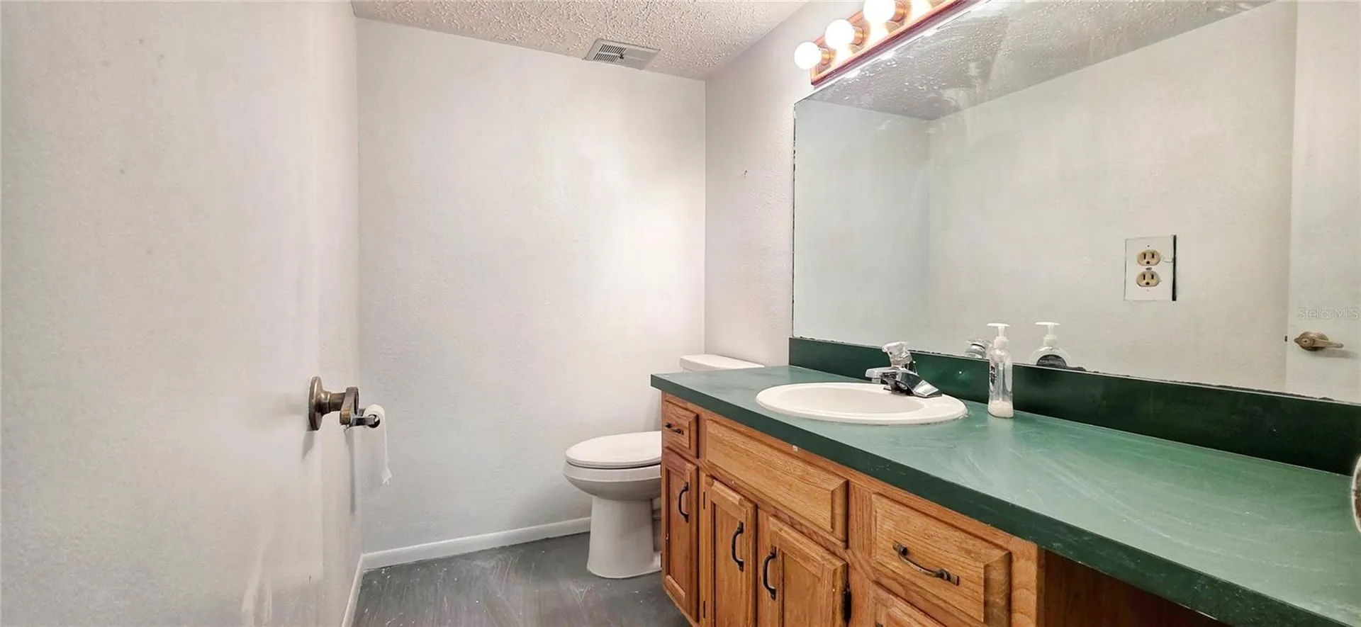 7418 Community Court Hudson FL 34667