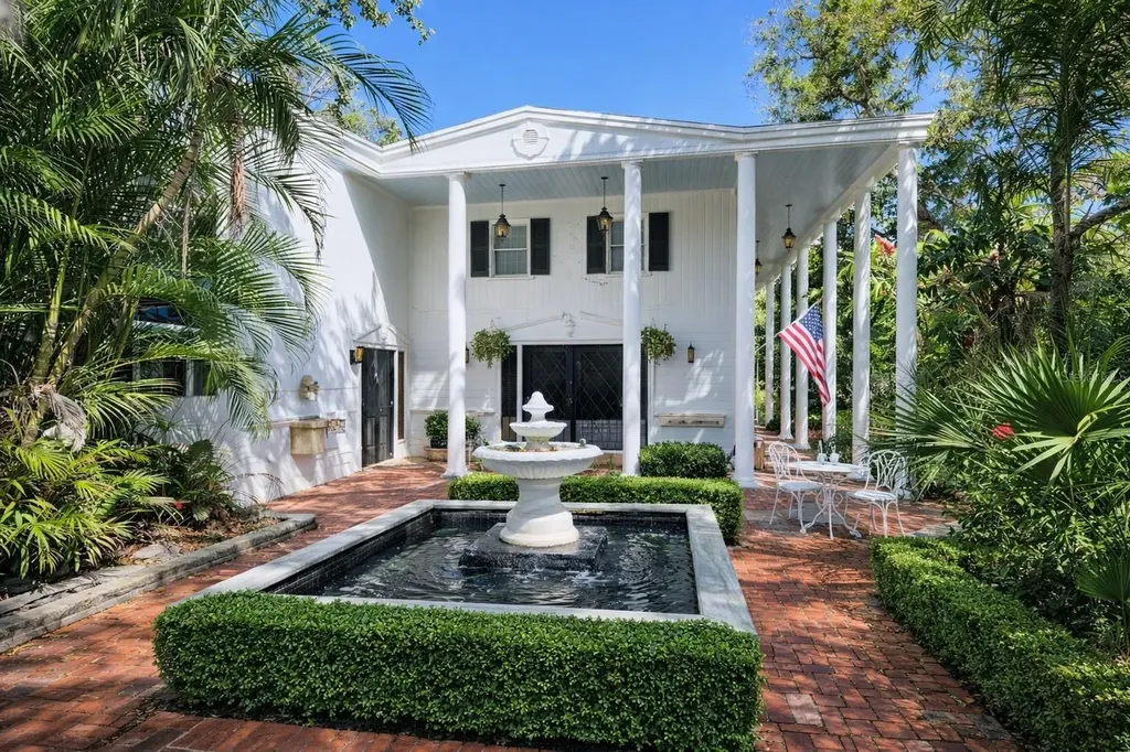 286 Shamrock Drive Venice FL 34293