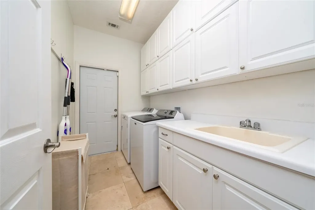 7657 Mount Carmel Drive Orlando FL 32835