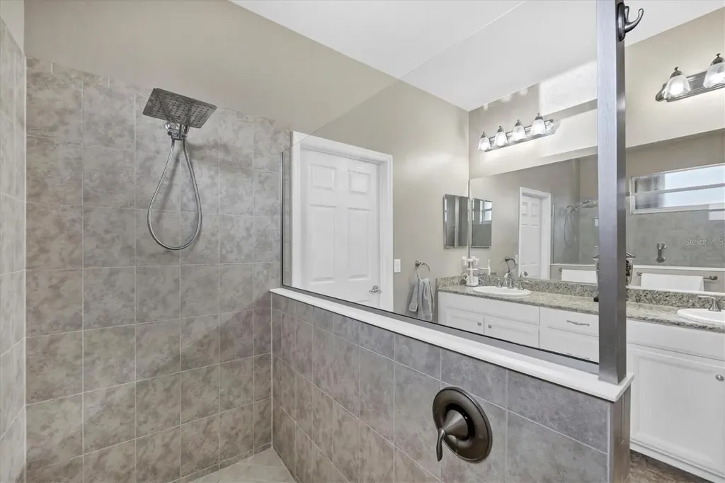 19792 Cobblestone Circle Venice FL 34292