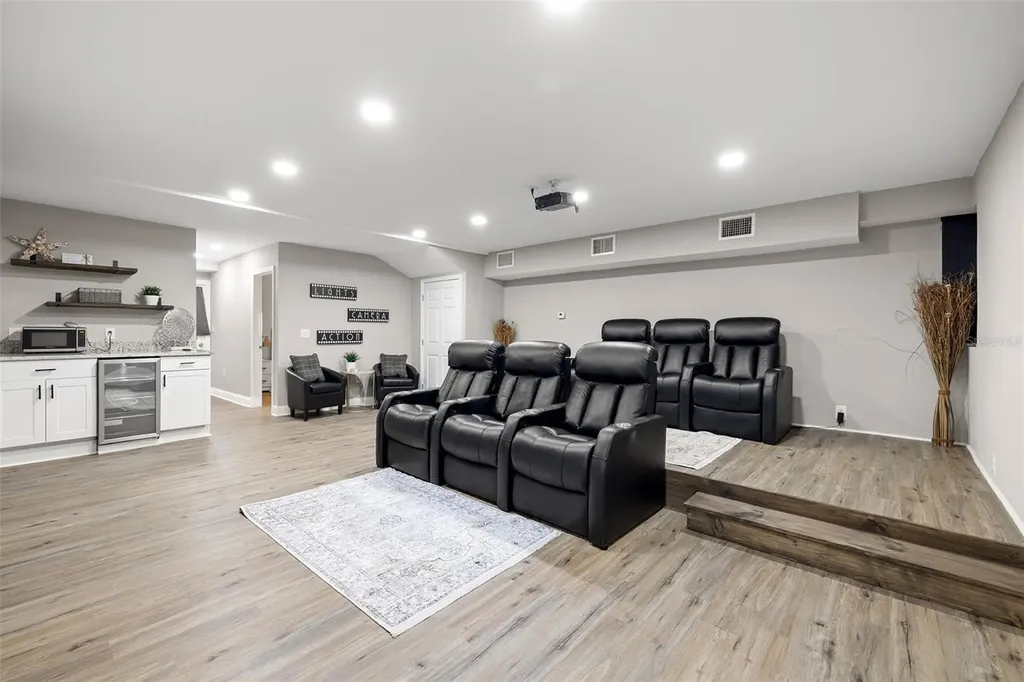 551 Omaha Street Palm Harbor FL 34683