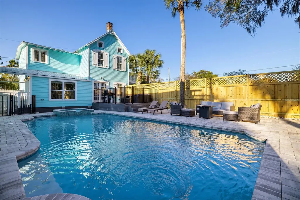 551 Omaha Street Palm Harbor FL 34683