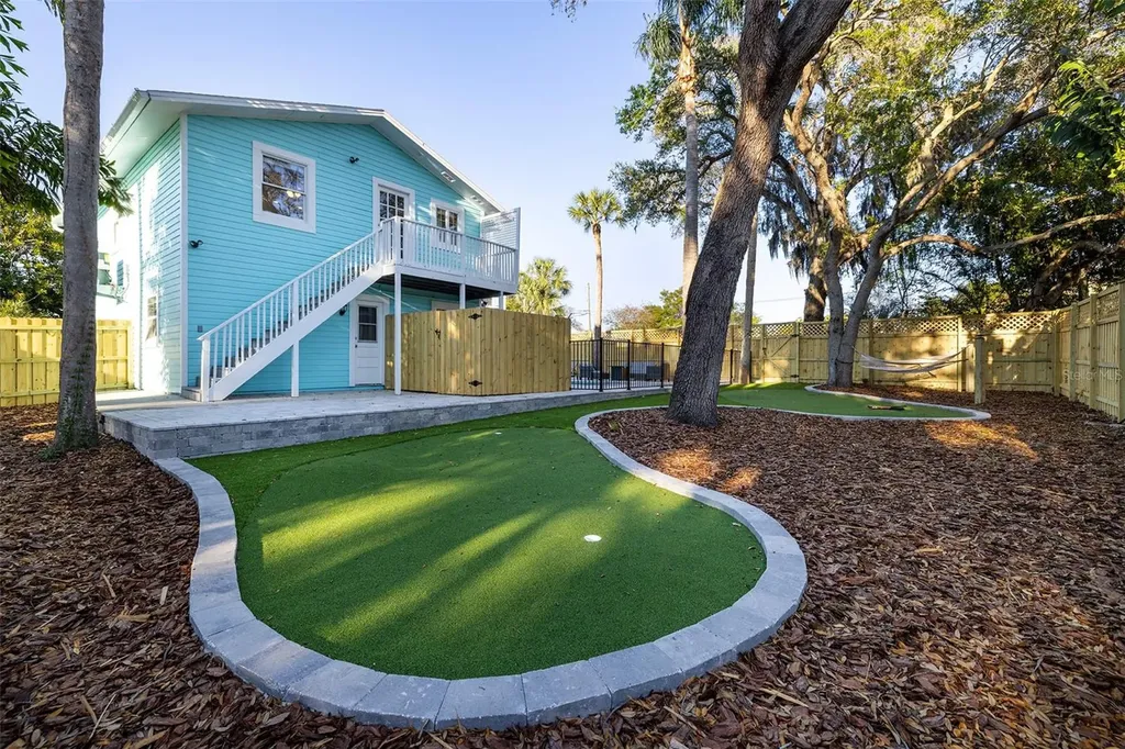551 Omaha Street Palm Harbor FL 34683
