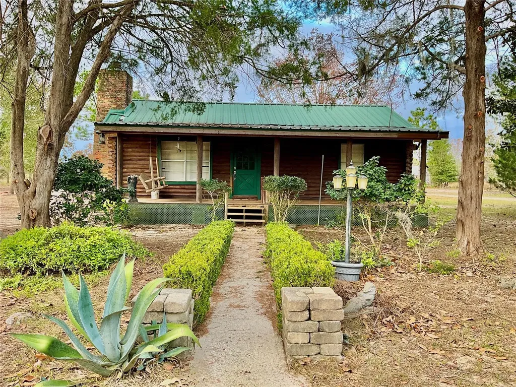 276 Melrose Landing Boulevard Hawthorne FL 32640