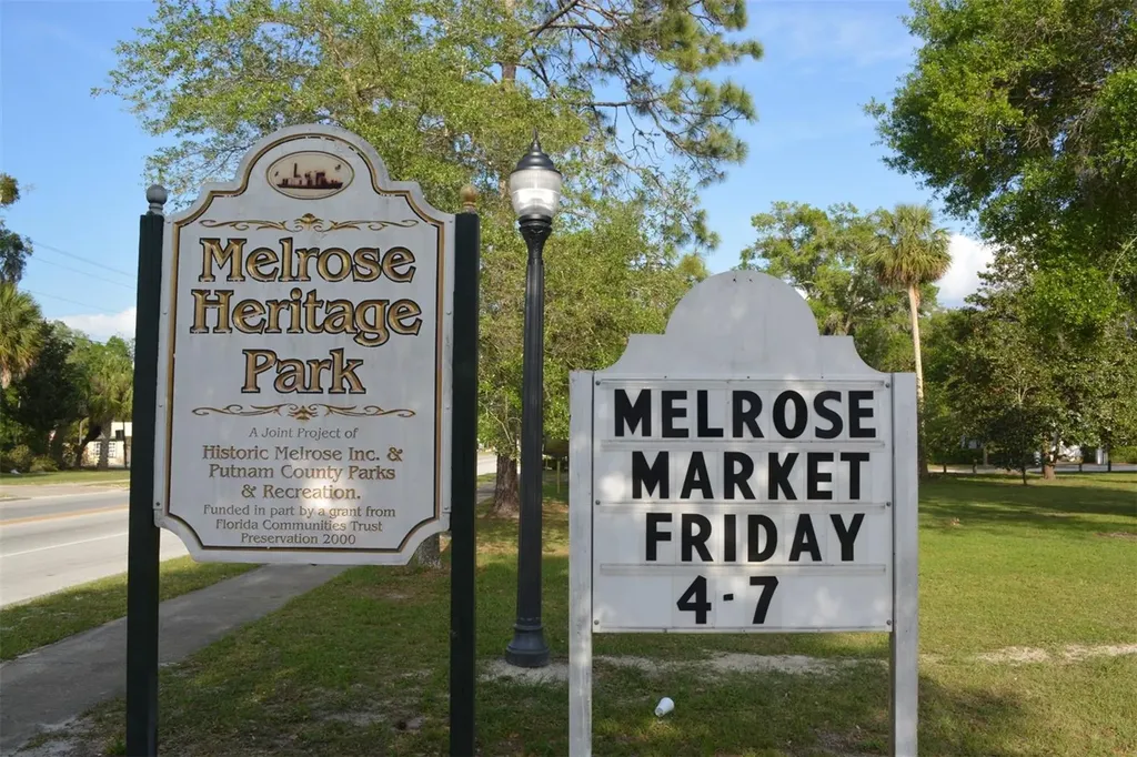 276 Melrose Landing Boulevard Hawthorne FL 32640