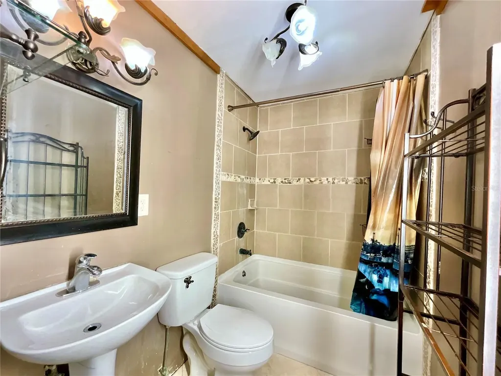 276 Melrose Landing Boulevard Hawthorne FL 32640