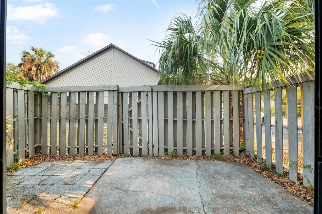 3468 NW 37th Avenue Gainesville FL 32605