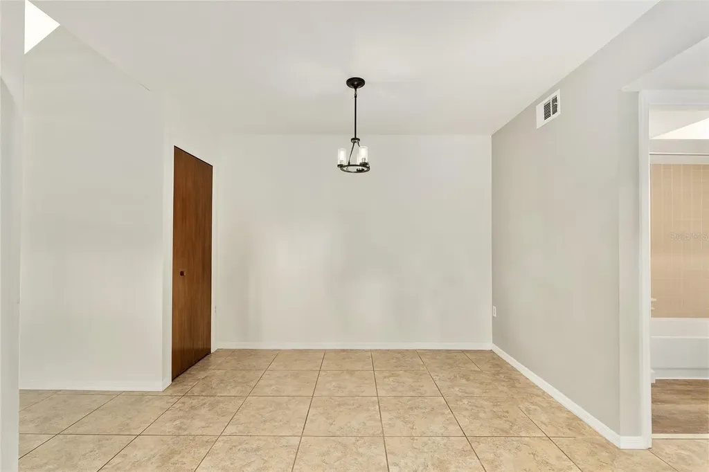 3468 NW 37th Avenue Gainesville FL 32605