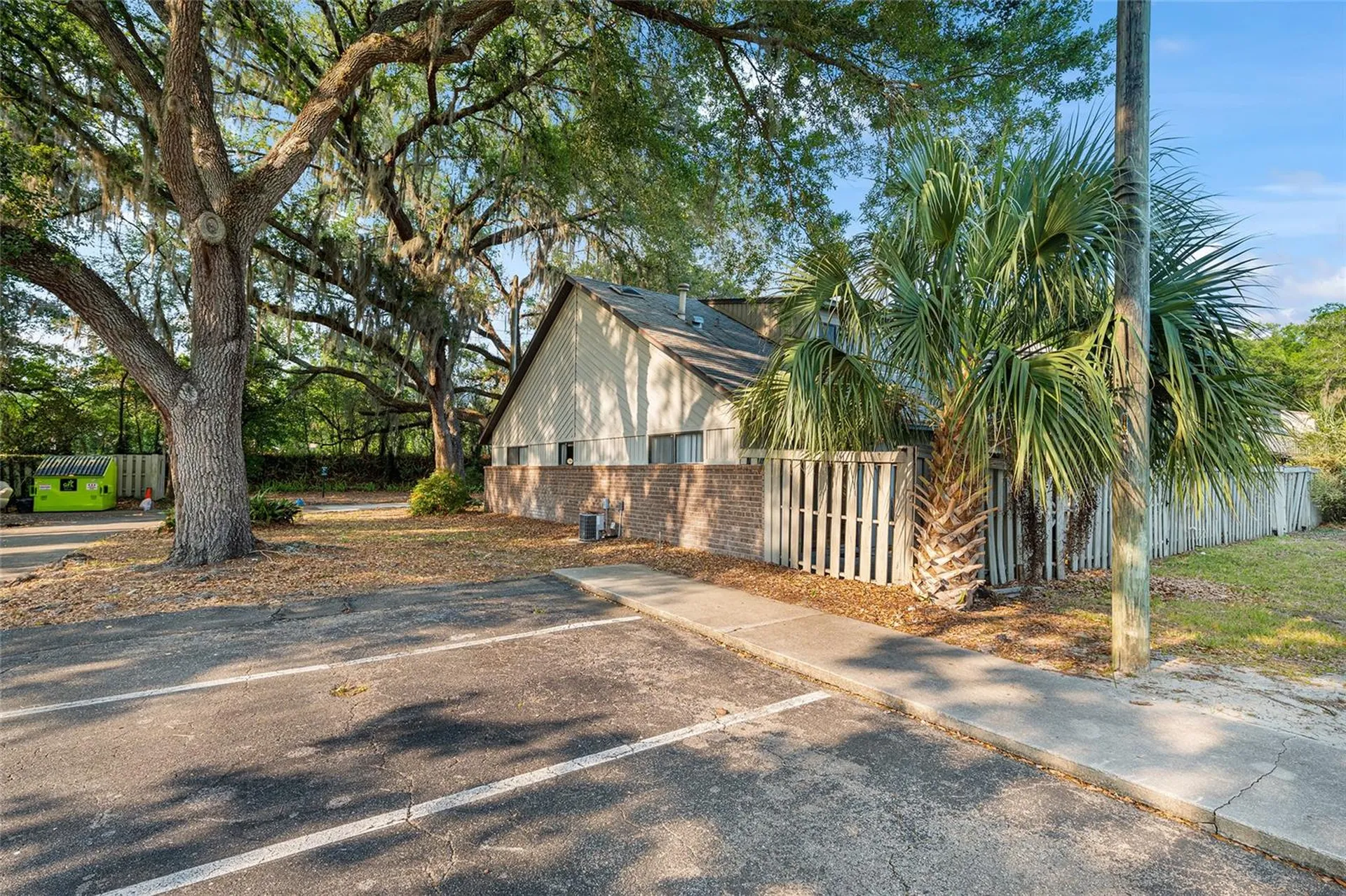 3468 NW 37th Avenue Gainesville FL 32605