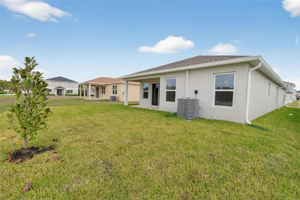 3327 Hopewell Avenue Palmetto FL 34221