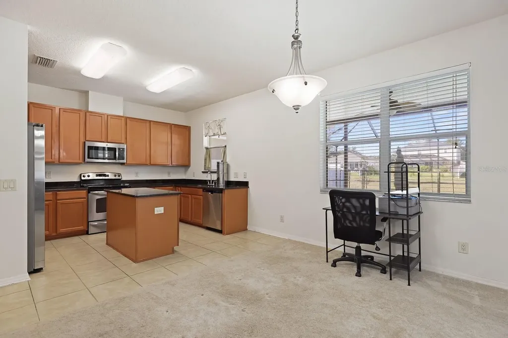 1411 Main Street Valrico FL 33594