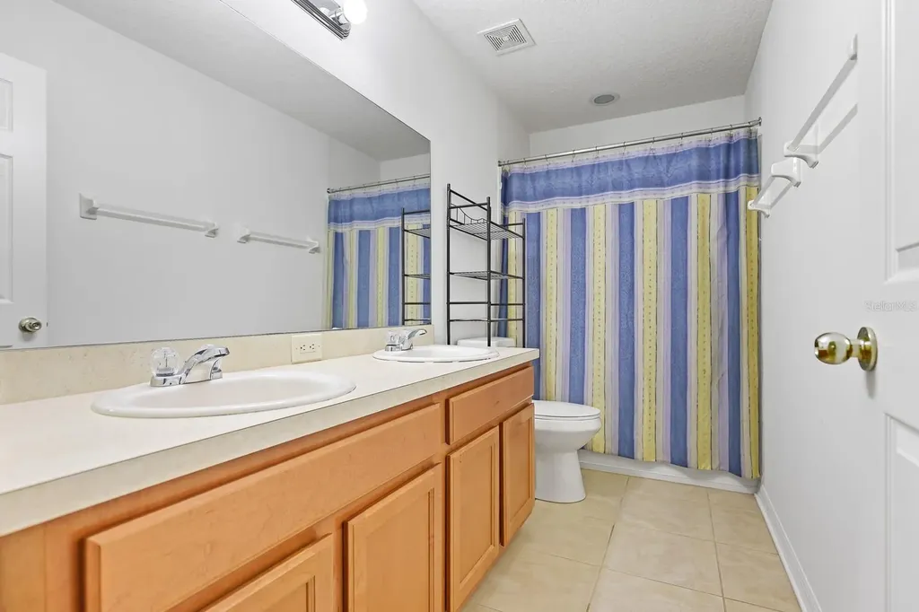 1411 Main Street Valrico FL 33594