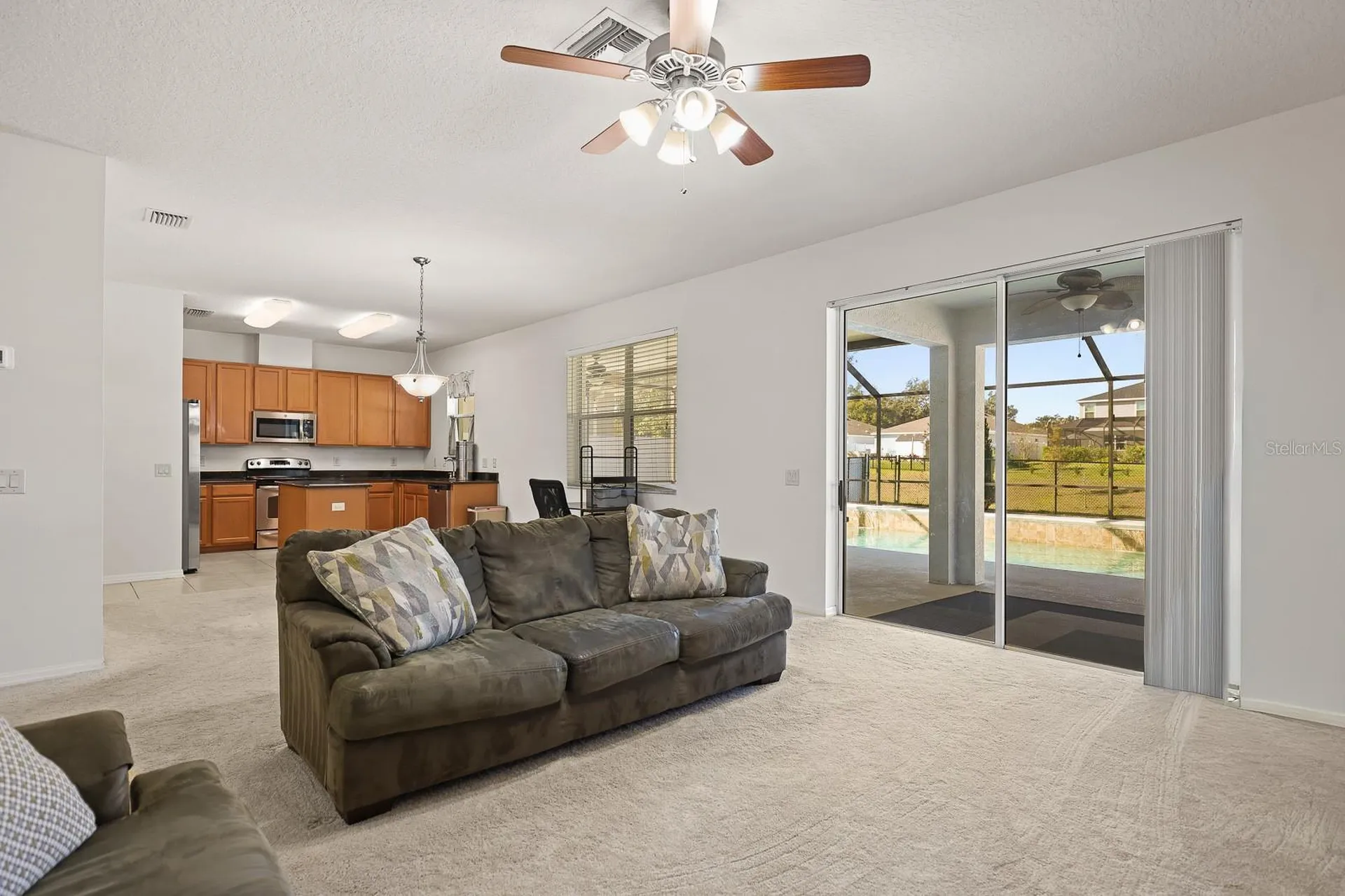 1411 Main Street Valrico FL 33594