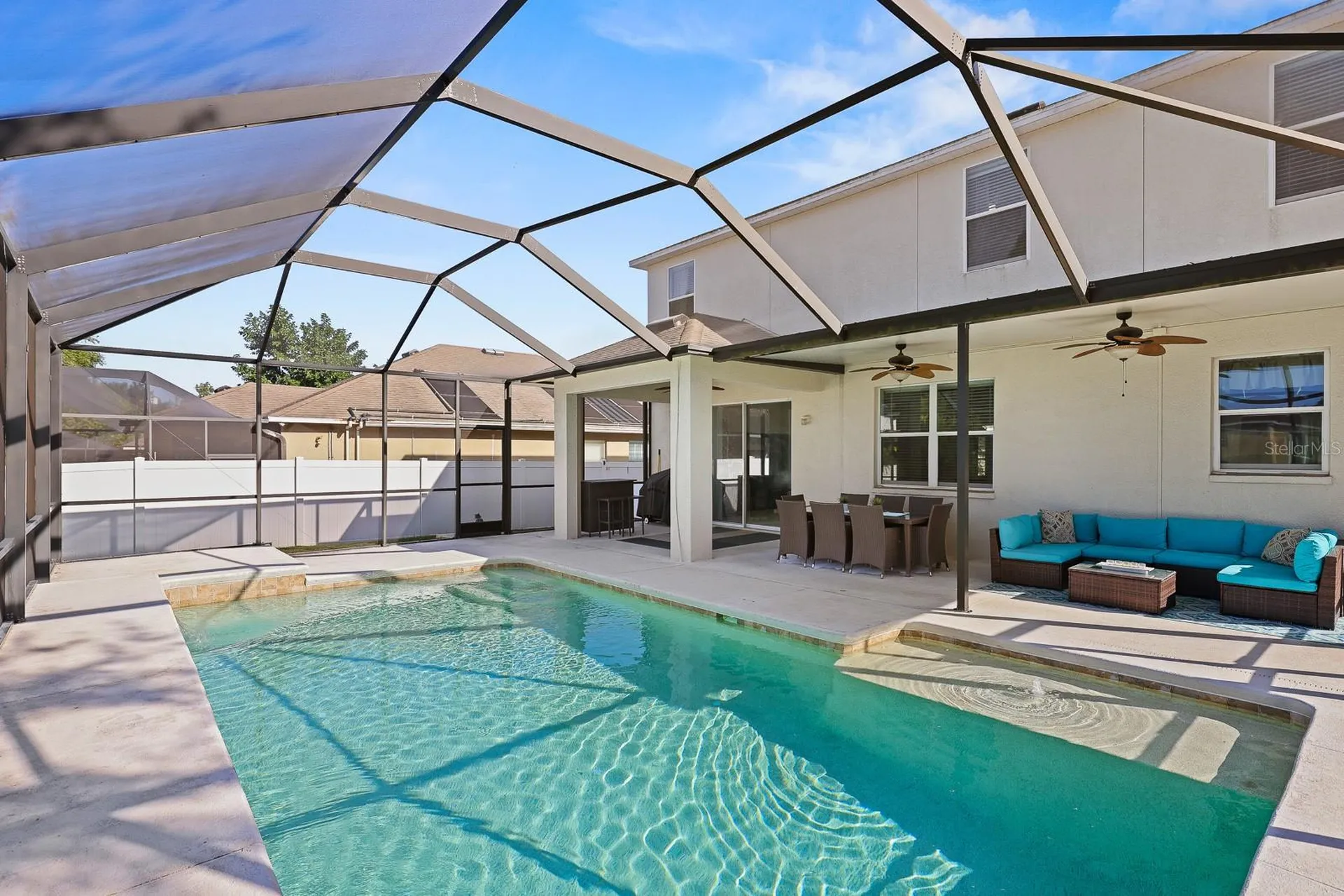 1411 Main Street Valrico FL 33594