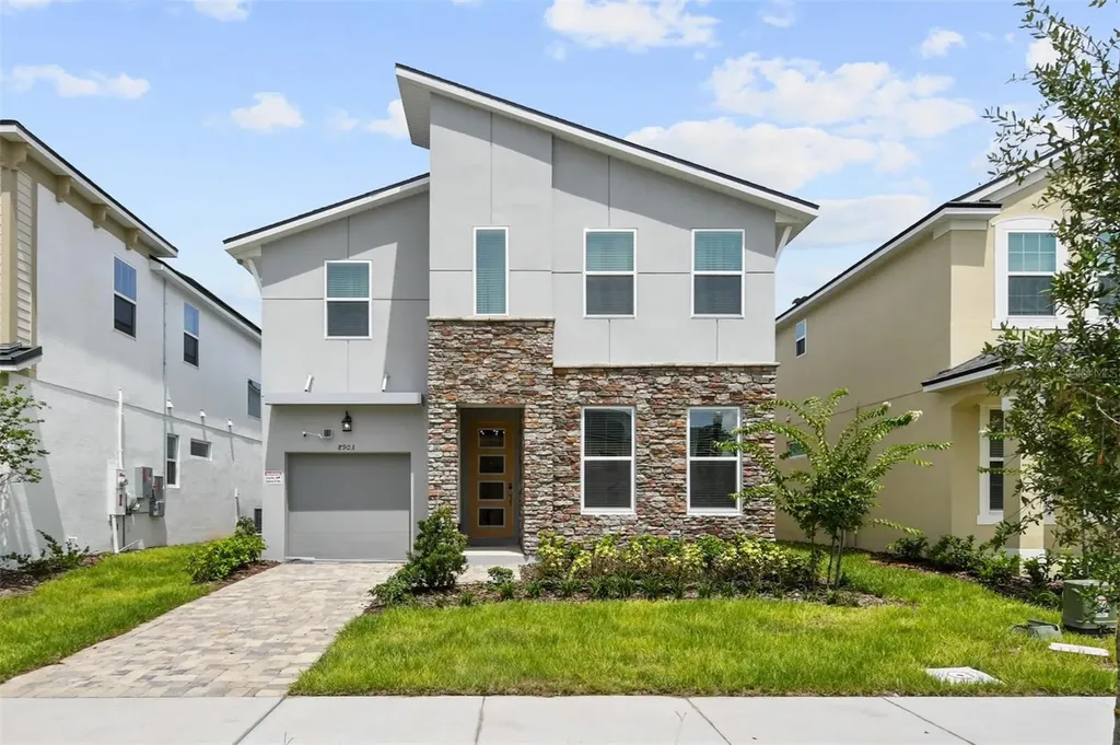 8903 Coconut Breeze Drive Kissimmee FL 34747