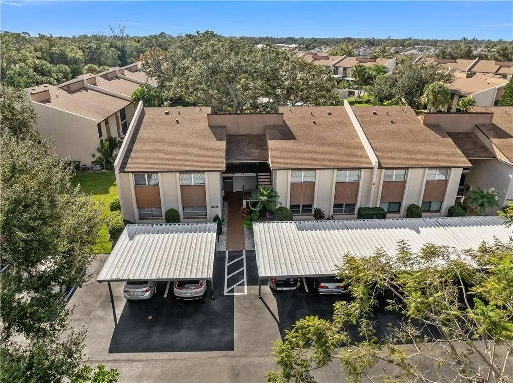 2401 Clubhouse Circle Sarasota FL 34232