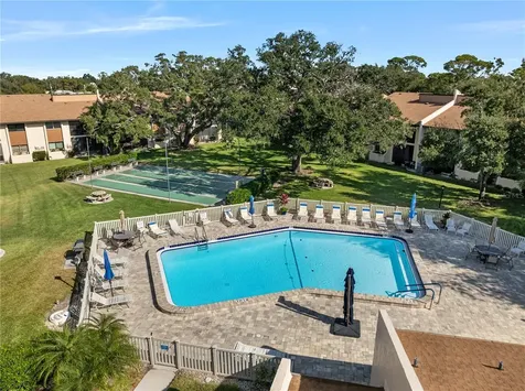 2401 Clubhouse Circle Sarasota FL 34232