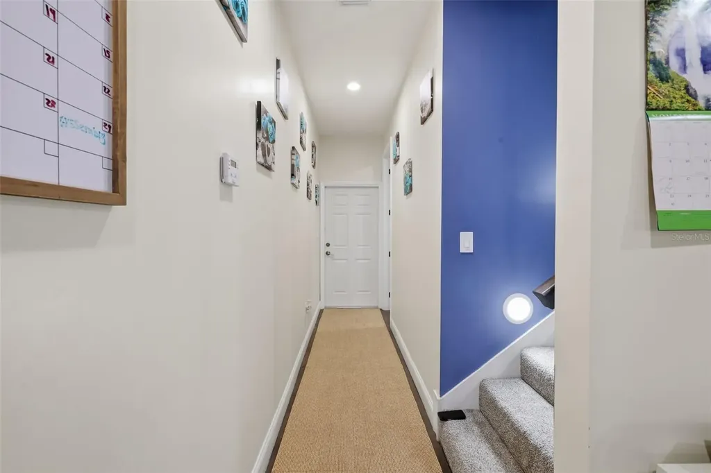 17165 Lake Iola Road Dade City FL 33523