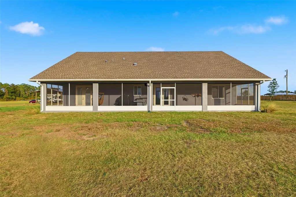 17165 Lake Iola Road Dade City FL 33523