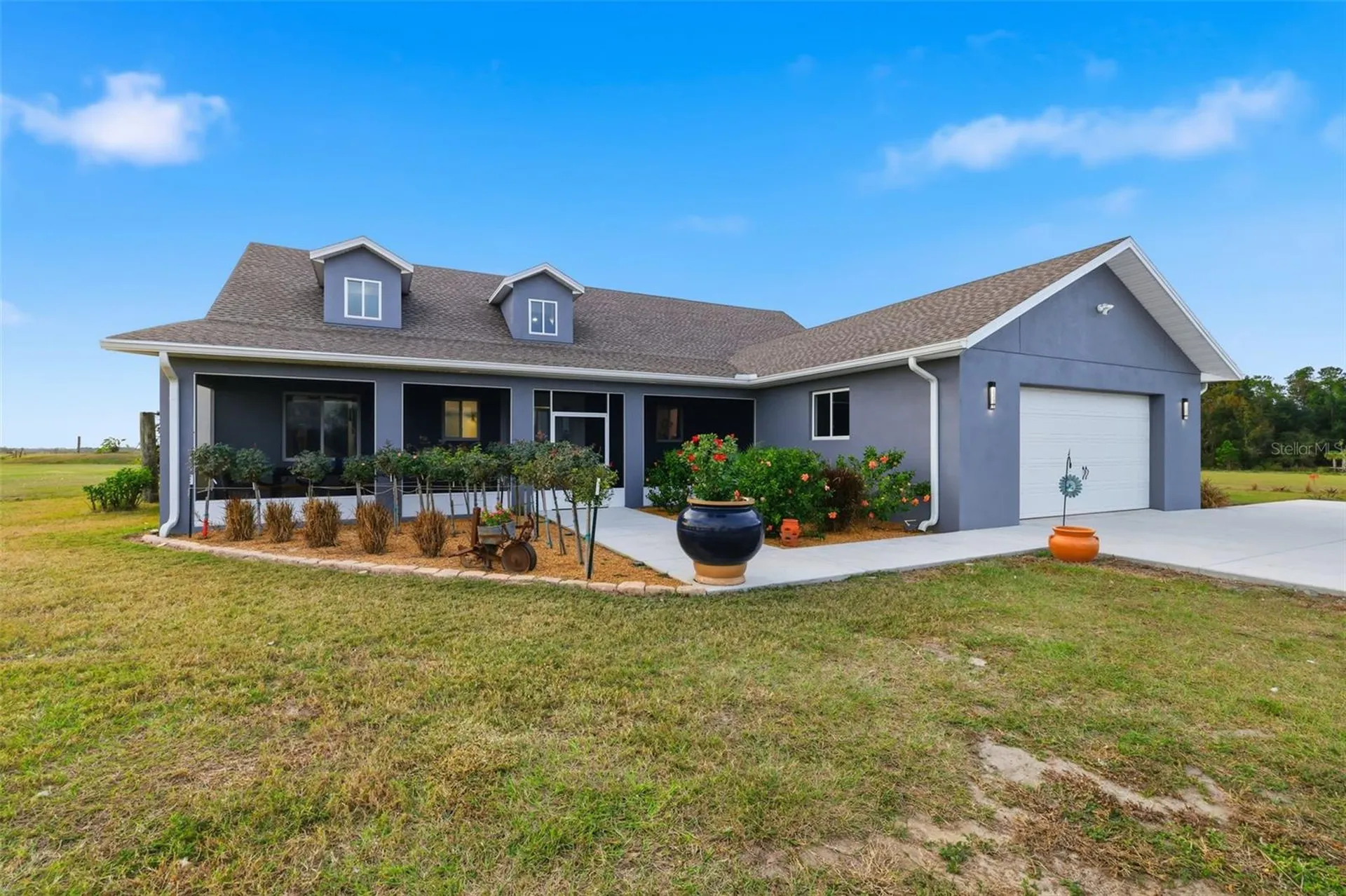 17165 Lake Iola Road Dade City FL 33523