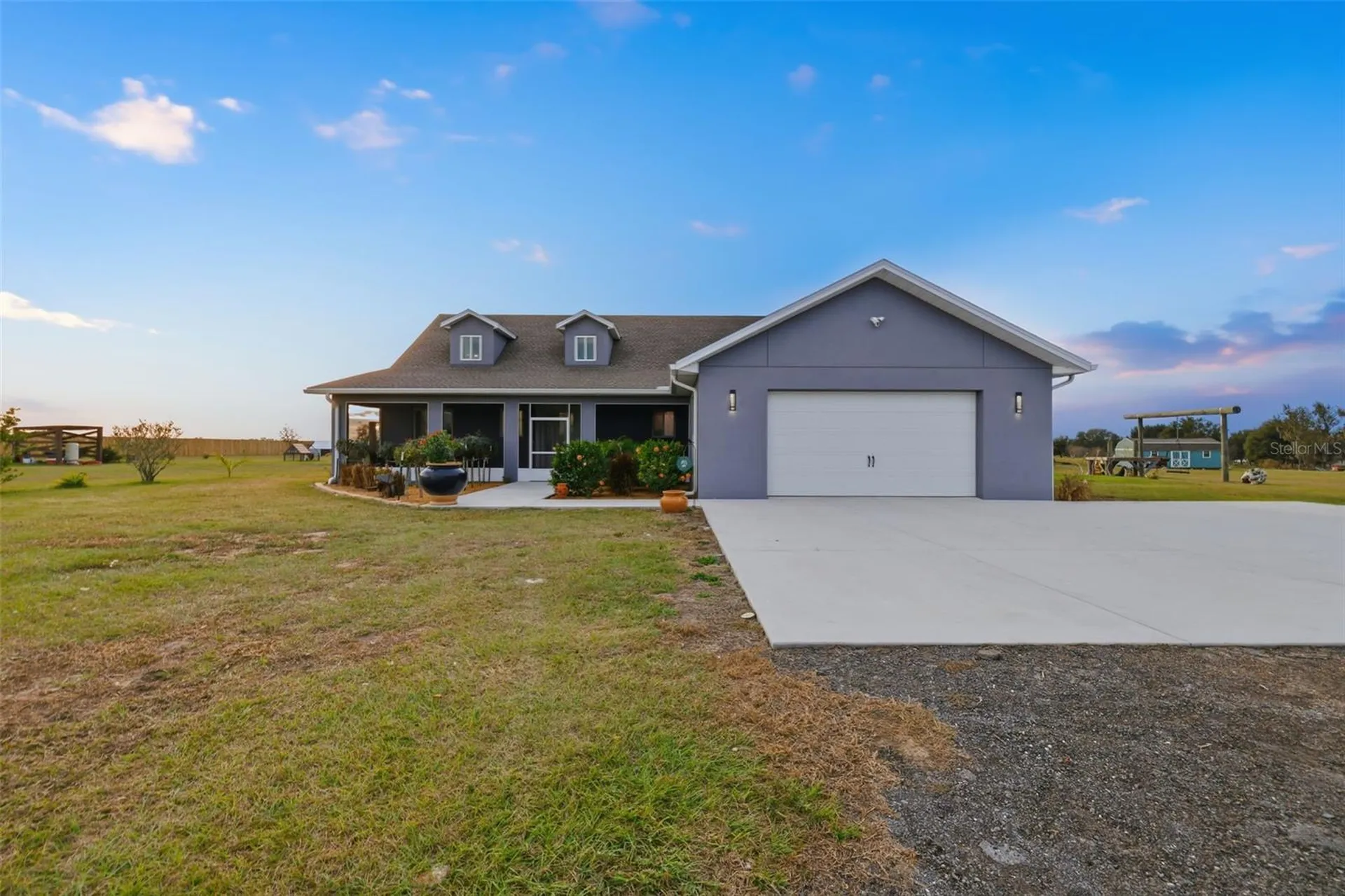 17165 Lake Iola Road Dade City FL 33523
