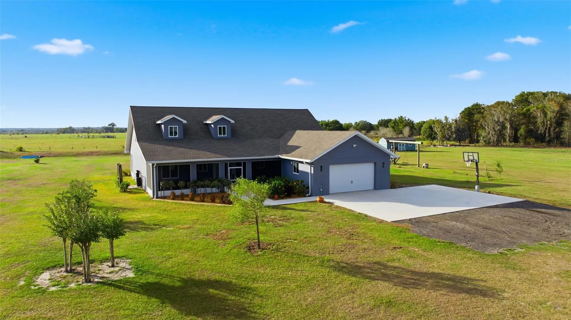 17165 Lake Iola Road Dade City FL 33523
