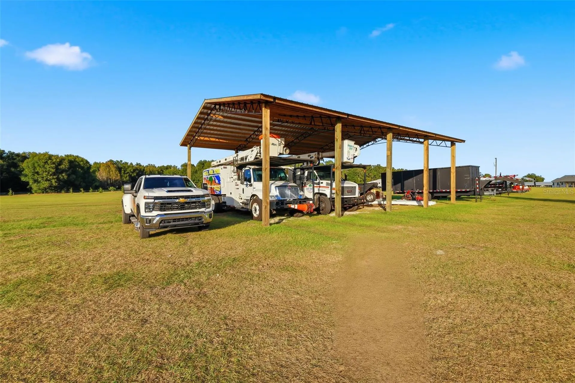 17165 Lake Iola Road Dade City FL 33523