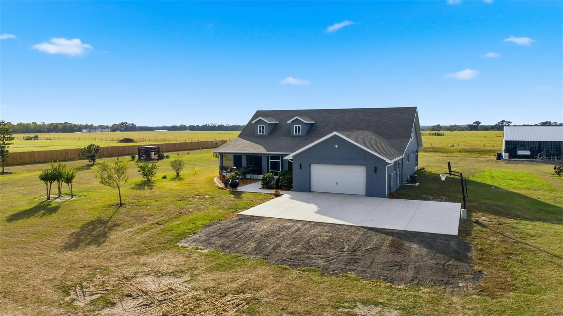 17165 Lake Iola Road Dade City FL 33523