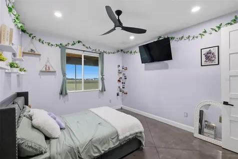 17165 Lake Iola Road Dade City FL 33523