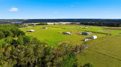 17165 Lake Iola Road Dade City FL 33523