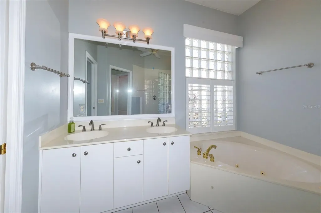 10263 Shadow Run Court Punta Gorda FL 33955
