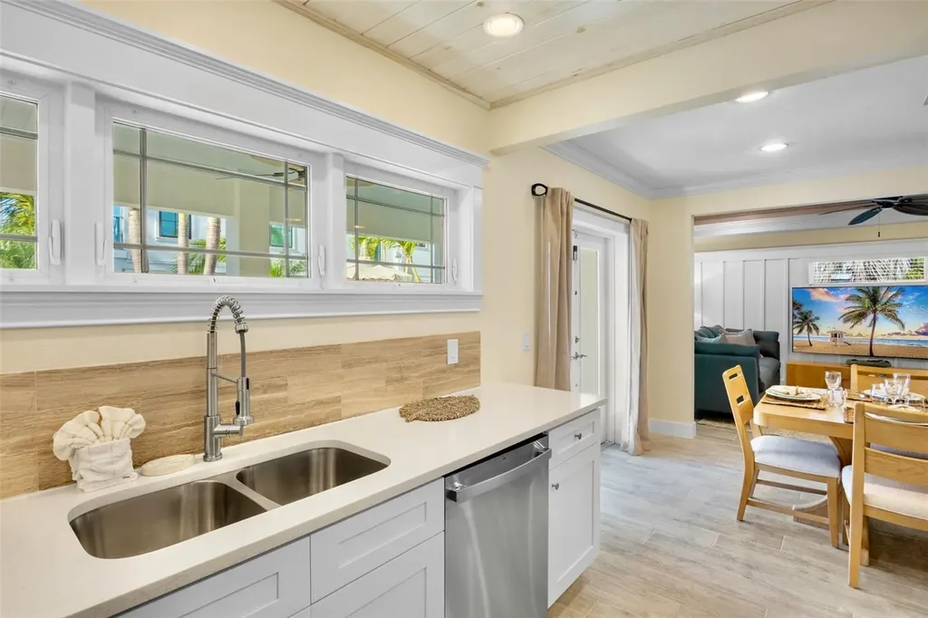 709 Fern Street Anna Maria FL 34216