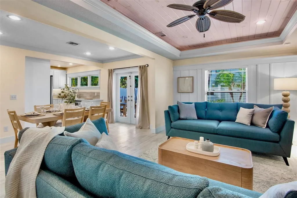 709 Fern Street Anna Maria FL 34216