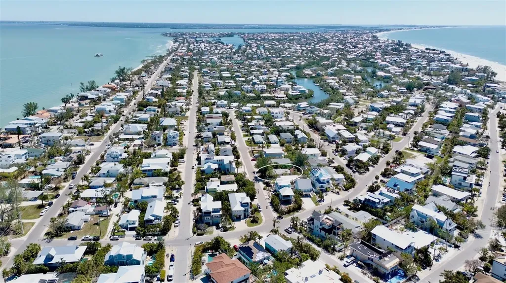 709 Fern Street Anna Maria FL 34216