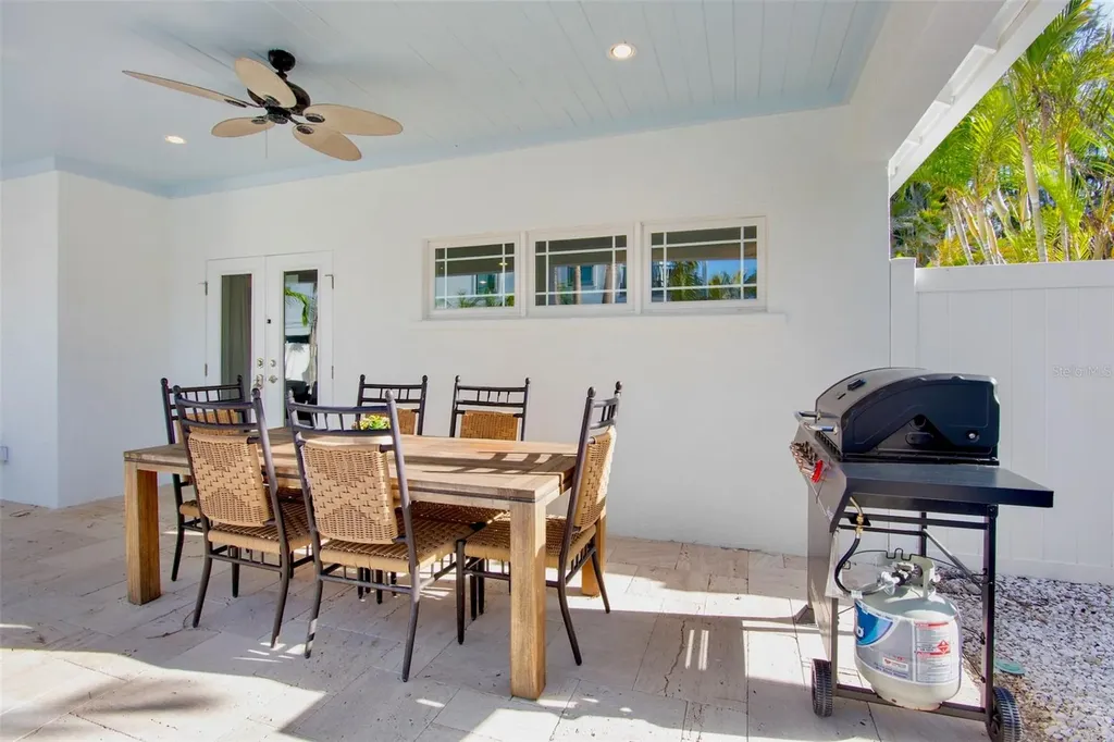 709 Fern Street Anna Maria FL 34216