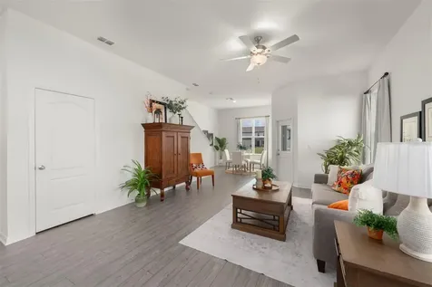 727 Poppy Lane Dundee FL 33838