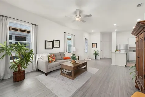 727 Poppy Lane Dundee FL 33838
