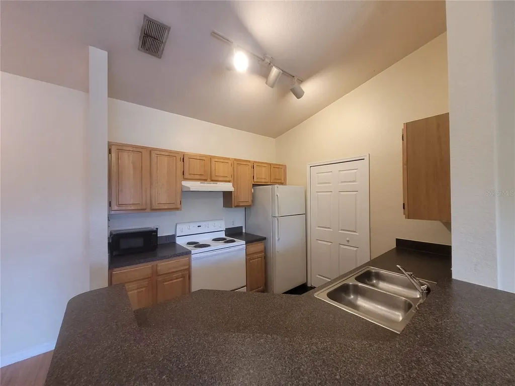 5961 Westgate Drive Orlando FL 32835