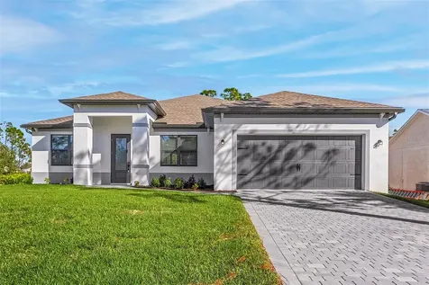 5025 White Avenue Port Charlotte FL 33981