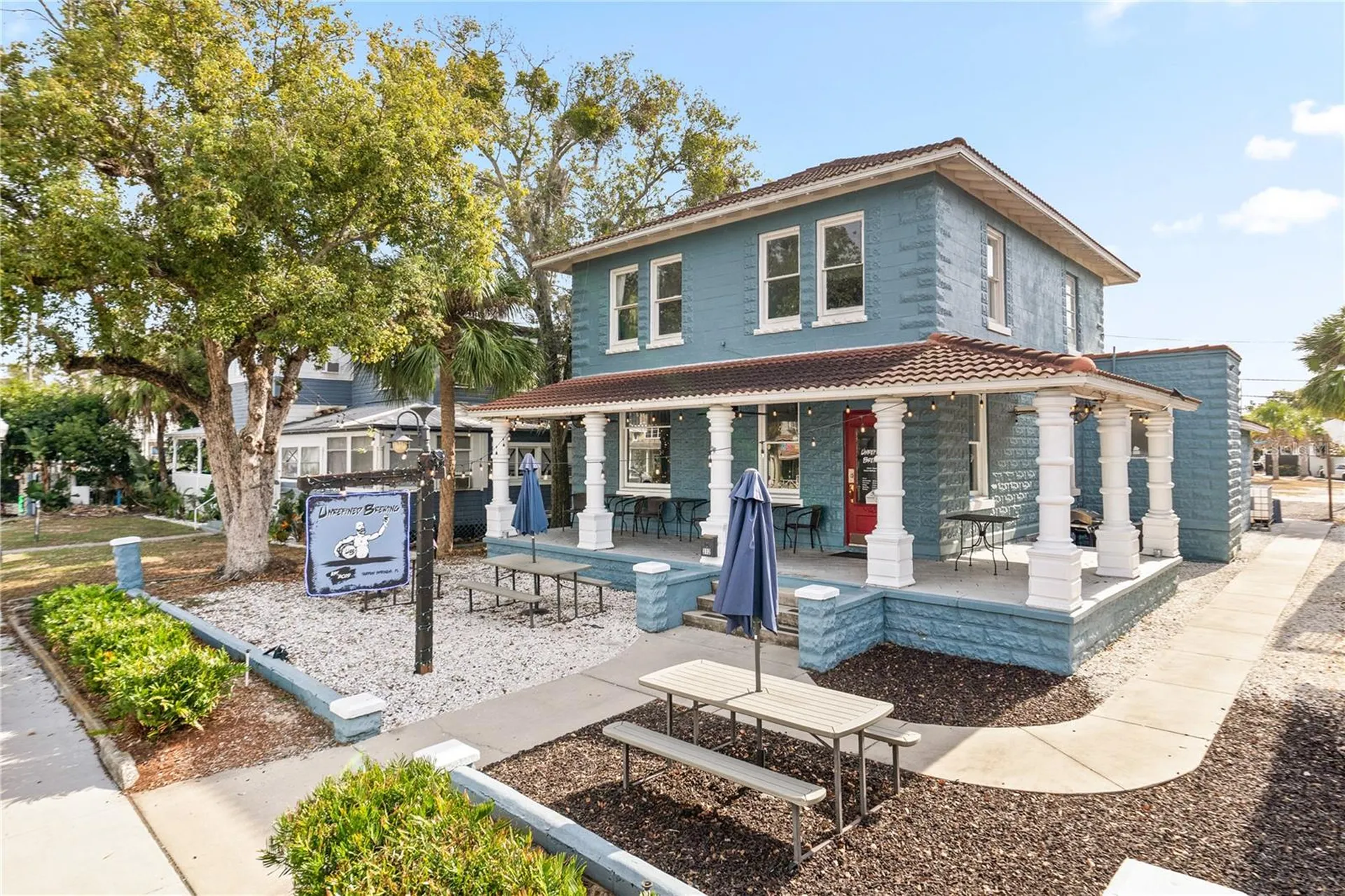 312 E Tarpon Avenue Tarpon Springs FL 34689