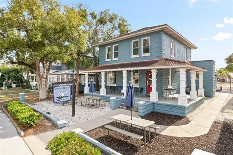 312 E Tarpon Avenue Tarpon Springs FL 34689