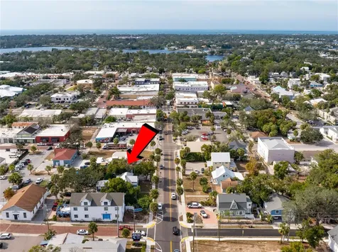 312 E Tarpon Avenue Tarpon Springs FL 34689